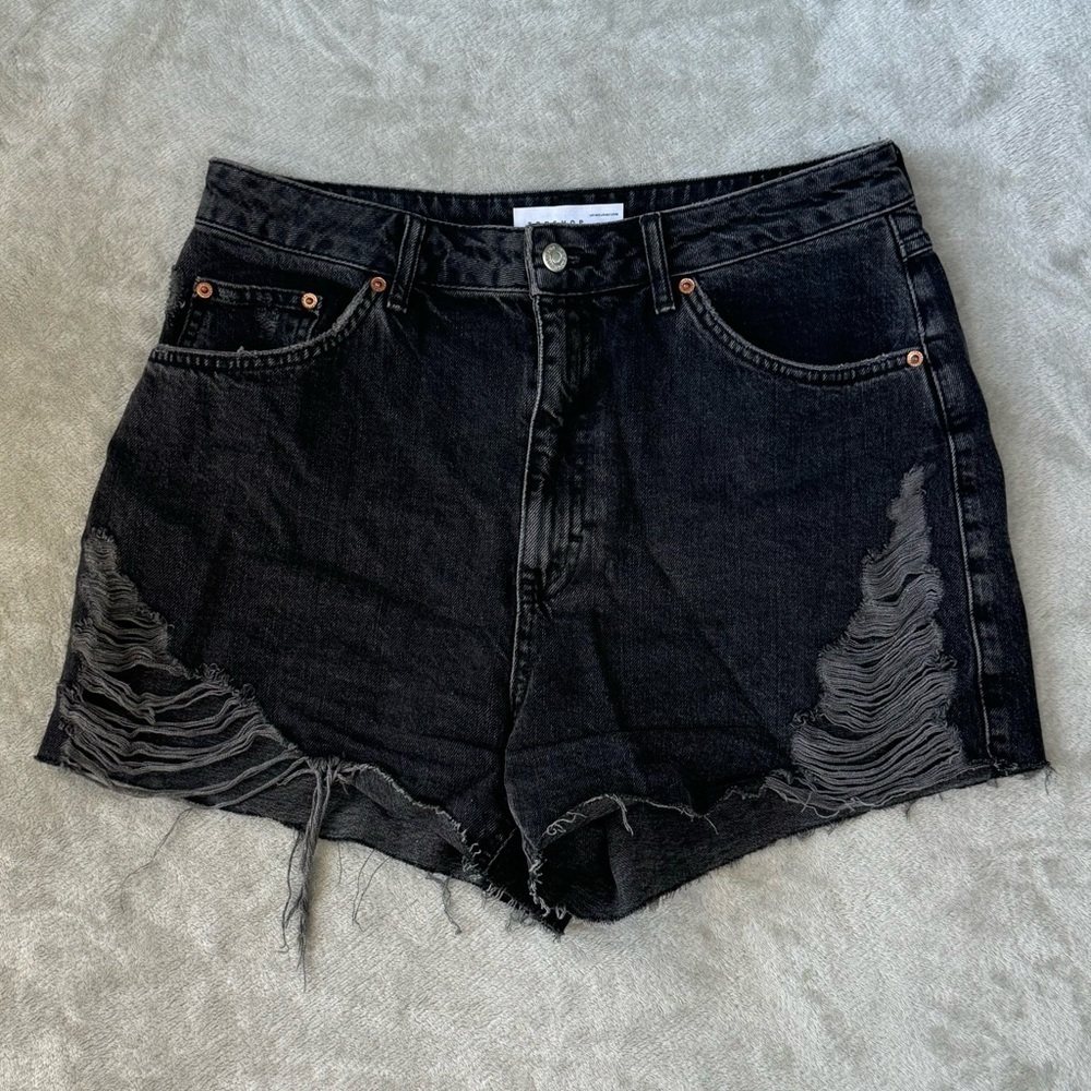 Topshop Women’s Black Distressed Gothic Grunge‎ Cutoff Denim Shorts Size 10